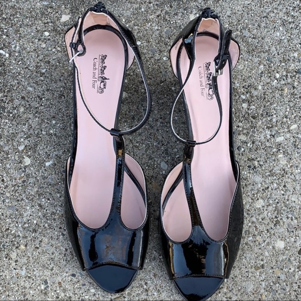 Coach and Four patent leather wedges sz 11